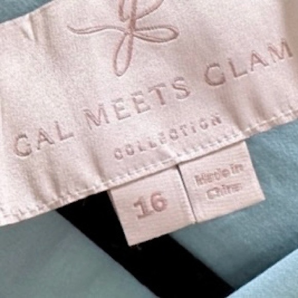 Gal Meets Glam Midi Fit & Flare Wrap Dress - Picture 11 of 14